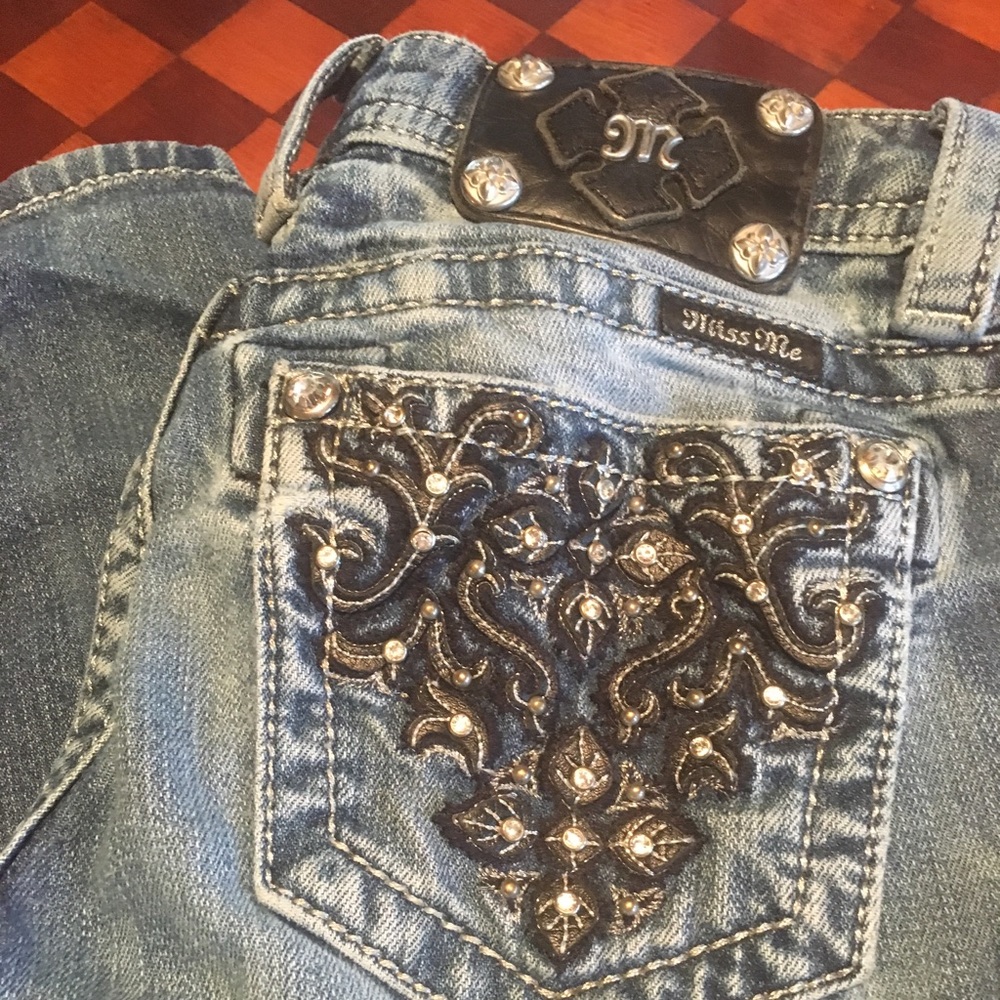 Size 24 Miss Me skinny jeans
